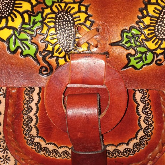Handmade Leather Hand painted Made in Mexico Crossbody - Picture 8 of 12